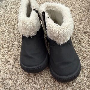 Cozy Black Kids Boots with Faux Fur Lining